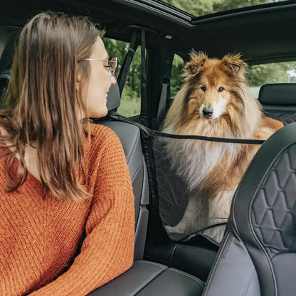 MijnDierShop™ De Autostoelbekleding met harde onderkant.